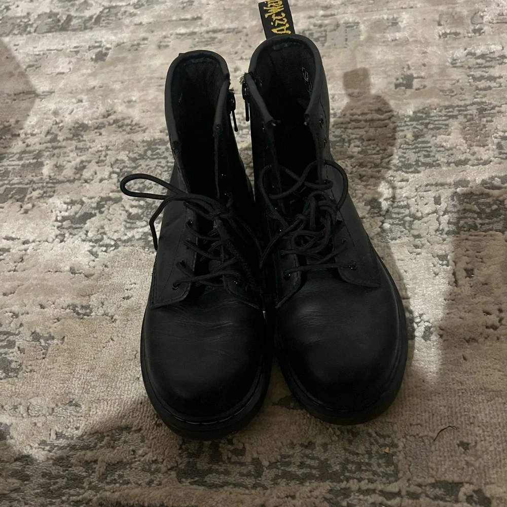Dr. Martens Black Junior 1460 Softy T Leather Lace Up Boots Size 2 US $75